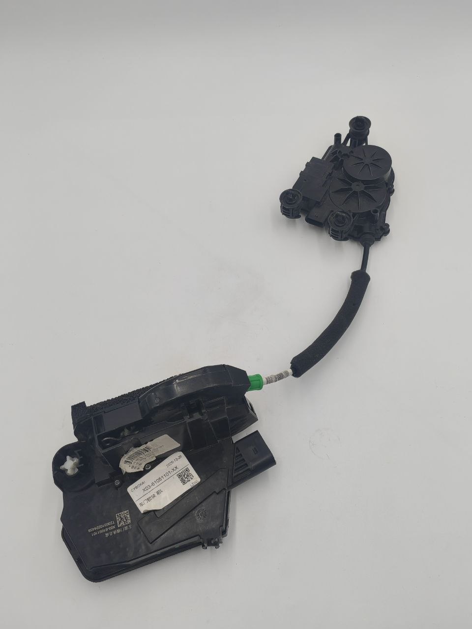 X03-61051101
