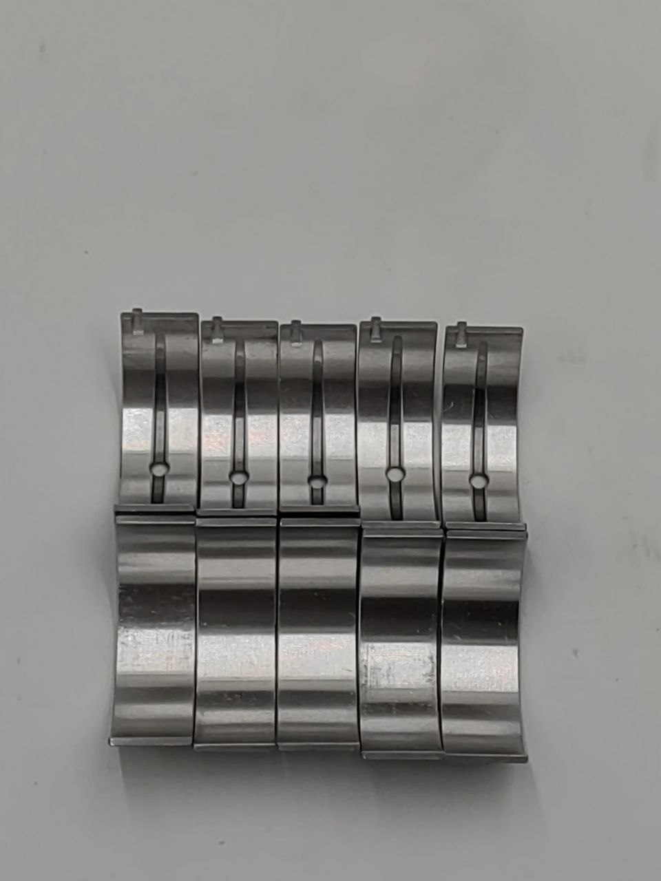1000462-AWB